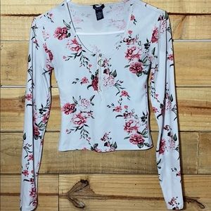 Rue 21. White flower design shirt.